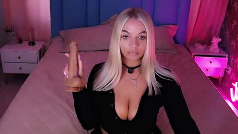 AlwaysHot online show from 6, 6, 2026