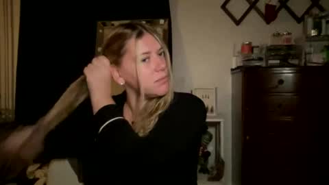 allyanalangel online show from 19, 11, 2025