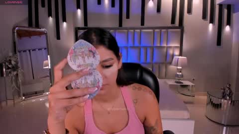 Snapshot of allyjensen chatting on 4, 6, 2026 Alisson online show from 4, 6, 2026
