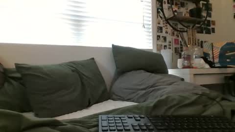 Snapshot of allylove2626 chatting on 15, 9, 2025 allylove2626 online show from 15, 9, 2025