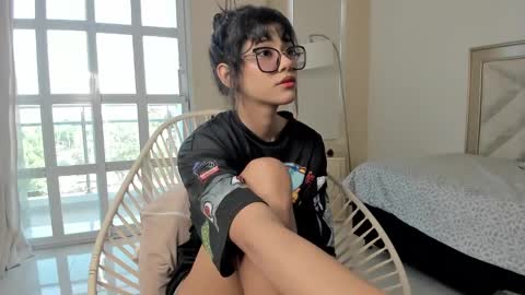 Snapshot of allyson_4 chatting on 13, 1, 2025 Allyson 3 online show from 13, 1, 2025