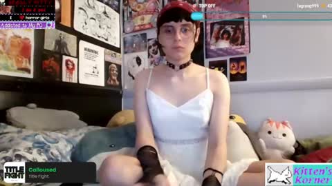 Snapshot of allyv527 chatting on 30, 7, 2026 Ally online show from 30, 7, 2026