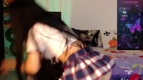 alma_art_ online show from 16, 12, 2024