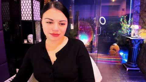 Snapshot of alma_pearl chatting on 14, 1, 2025 Alma online show from 14, 1, 2025