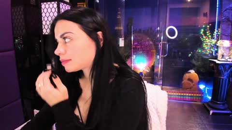 Snapshot of alma_pearl chatting on 24, 1, 2025 Alma online show from 24, 1, 2025