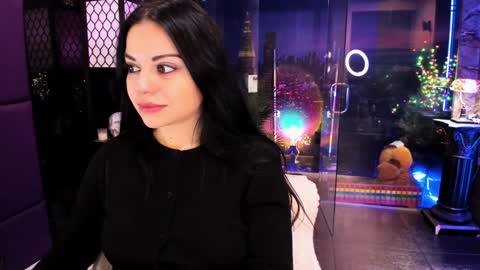 Snapshot of alma_pearl chatting on 30, 1, 2025 Alma online show from 30, 1, 2025