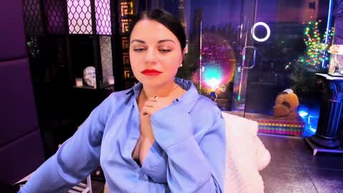 Snapshot of alma_pearl chatting on 2, 2, 2025 Alma online show from 2, 2, 2025