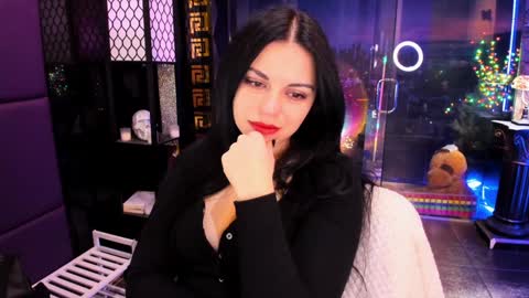 Snapshot of alma_pearl chatting on 5, 2, 2025 Alma online show from 5, 2, 2025
