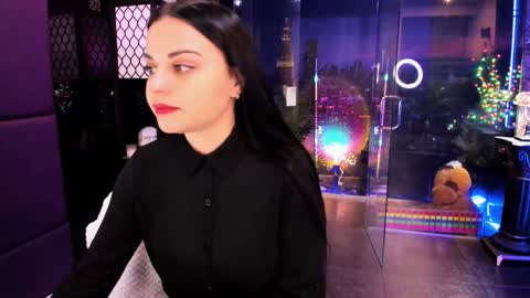 Snapshot of alma_pearl chatting on 9, 2, 2025 Alma online show from 9, 2, 2025