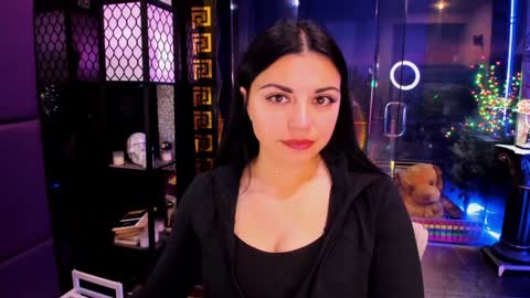 Snapshot of alma_pearl chatting on 23, 9, 2025 Alma online show from 23, 9, 2025