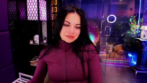 Snapshot of alma_pearl chatting on 3, 10, 2025 Alma online show from 3, 10, 2025