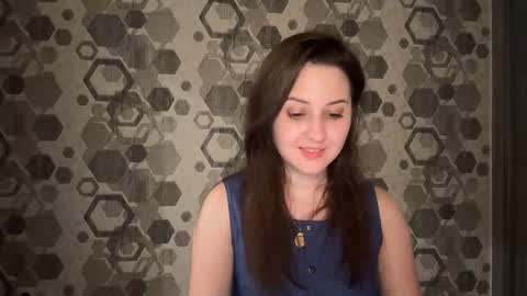 Snapshot of almostinnocent_ chatting on 8, 9, 2025 Anna online show from 8, 9, 2025