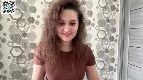 Snapshot of almostinnocent_ chatting on 13, 9, 2025 Anna online show from 13, 9, 2025