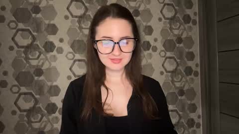 Snapshot of almostinnocent_ chatting on 25, 9, 2025 Anna online show from 25, 9, 2025