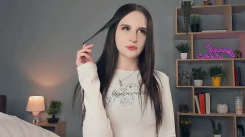 Alona online show from 2, 5, 2026