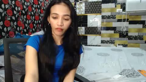 Alondra  online show from 10, 1, 2025