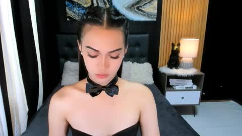 Alondra online show from 25, 3, 2026