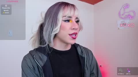 Hazel Bowie online show from 23, 5, 2026