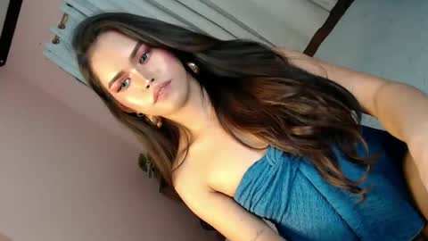 Snapshot of alove_too_last chatting on 25, 1, 2025 LEXY online show from 25, 1, 2025