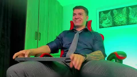 alpha_dominus_ online show from 14, 9, 2025