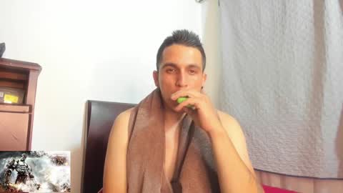 Snapshot of alphadesire69 chatting on 17, 9, 2025 AlphaDesire69 online show from 17, 9, 2025