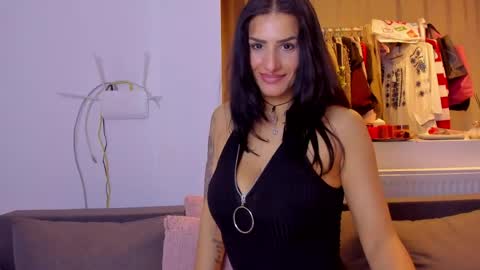 Michelle online show from 23, 4, 2026