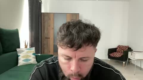 Jhonny online show from 3, 3, 2025