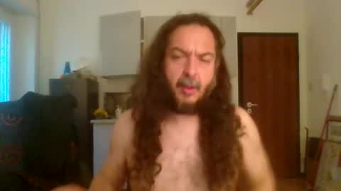 Snapshot of altanboy chatting on 17, 5, 2026 altanboy online show from 17, 5, 2026
