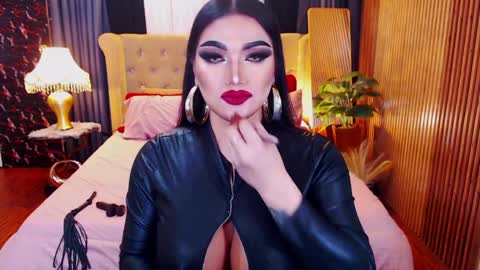 Alura Jhenson online show from 6, 4, 2026