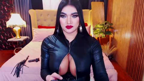 Alura Jhenson online show from 12, 4, 2026