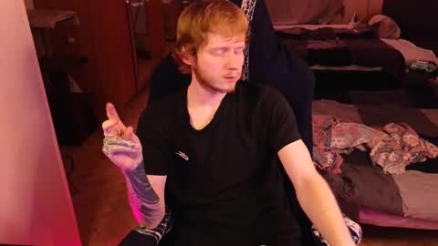 Snapshot of alvin__main chatting on 15, 2, 2025 Alvin Puska -- online show from 15, 2, 2025