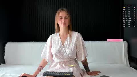 Alena online show from 21, 9, 2025