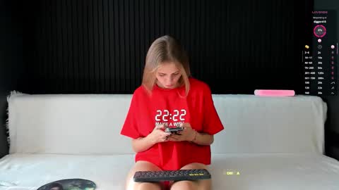 Alena online show from 22, 9, 2025