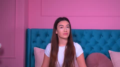 Snapshot of alyrarose chatting on 28, 9, 2025 Anna online show from 28, 9, 2025