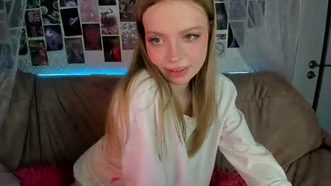 Alysa   7GMT  online show from 19, 5, 2026