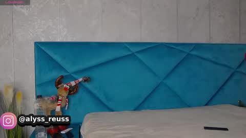 Alyse online show from 19, 2, 2025