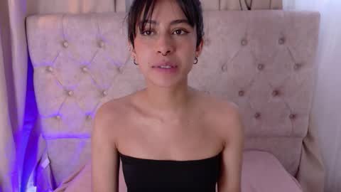 alyssa_joness online show from 12, 11, 2025