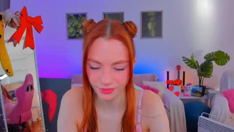 alyssa_smitt online show from 20, 2, 2025