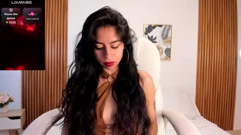 alyssabeauty_ online show from 6, 1, 2026