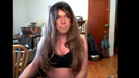 Snapshot of alyssatwo chatting on 15, 1, 2026 Britney online show from 15, 1, 2026