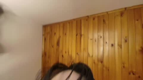 alyssia wolds online show from 17, 5, 2026