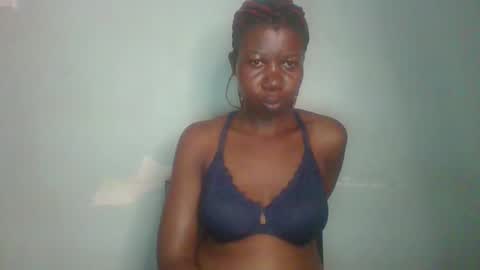 Snapshot of am_creme_delight chatting on 29, 5, 2026 am_creme_delight online show from 29, 5, 2026