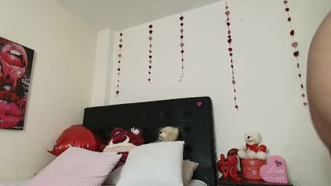 Isabella online show from 20, 2, 2025