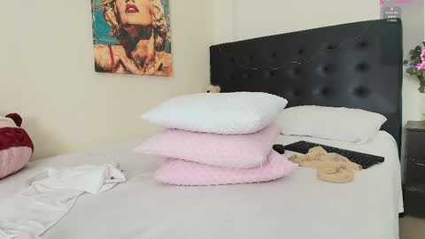 Isabella online show from 25, 2, 2025