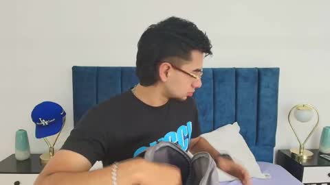 Amadeo Wild online show from 9, 3, 2025