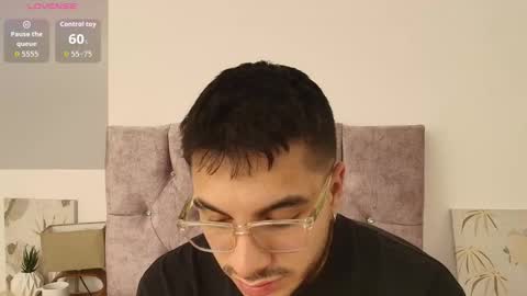 Amadeo Wild online show from 26, 10, 2025