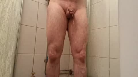 Snapshot of amadeusz chatting on 1, 1, 2025 amadeusz online show from 1, 1, 2025