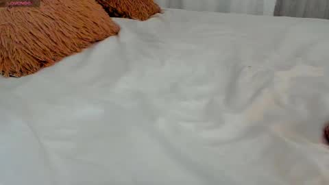 Amaia Mendoza online show from 28, 2, 2025