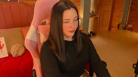 Snapshot of amaia_monet chatting on 8, 7, 2026 Hi Im AmaiaHelp me reach 100 likes online show from 8, 7, 2026