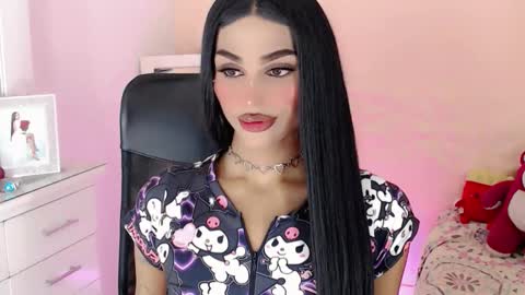 Snapshot of amal_baddel_ chatting on 20, 10, 2025 amal_baddel_ online show from 20, 10, 2025